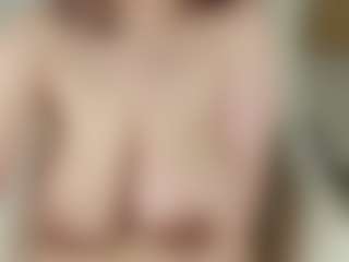 Milk Breast's Live Sex Cam Show