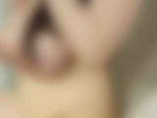 Live cam show with Milk Breast - Ass Bouncing on live18s.com