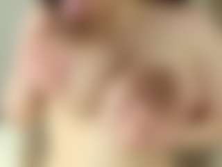 Live cam show with Milk Breast - Big Tits Small Tits on AdultVida.com