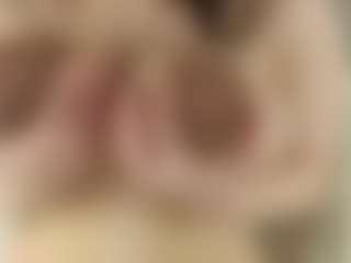 Live cam show with Milk Breast - Blue Eyes on Free Soda