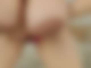 Live cam show with Milk Breast - Tease Mature on StripNow