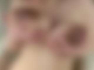 Live cam show with Milk Breast - Squirt Mature on live.xbliss.ai