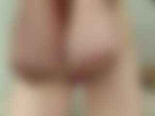 Live cam show with Milk Breast - Fetish Brown Hair on Camming Site