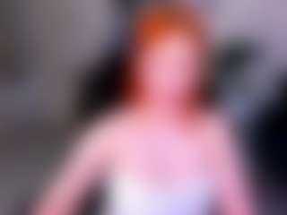 Live cam show with FireInMySoul - Red Hair on luckytryst.com