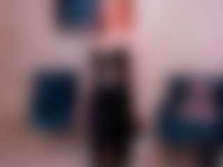 Live cam show with FireInMySoul - Office on Camsoda