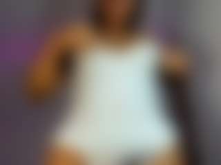Live cam show with nikkitatsx - Tease on livesuperchat.net