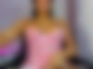 Live cam show with nikkitatsx - Spank on Dolls Live