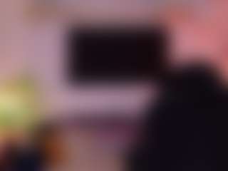 Live cam show with PandoraBeker - Average on SpunkLive