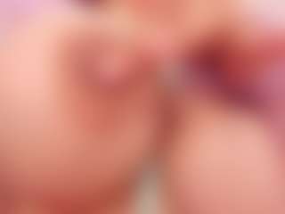 Live cam show with LUNA CHERRY - Dirty Talk on Camsoda