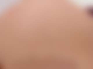 LUNA CHERRY's Live Sex Cam Show