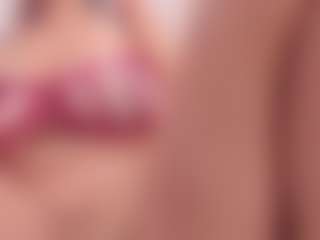 LUNA CHERRY's Live Sex Cam Show
