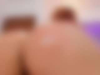 LUNA CHERRY's Live Sex Cam Show