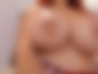 LUNA CHERRY's Live Sex Cam Show