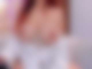 LUNA CHERRY's Live Sex Cam Show