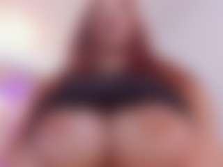 LUNA CHERRY's Live Sex Cam Show