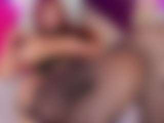LUNA CHERRY's Live Sex Cam Show