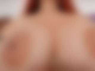 LUNA CHERRY's Live Sex Cam Show