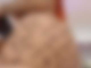 LUNA CHERRY's Live Sex Cam Show