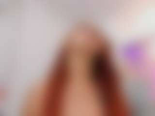 LUNA CHERRY's Live Sex Cam Show