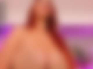 Live cam show with LUNA CHERRY - Bedroom Red Hair on Dare Cams