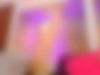 LUNA CHERRY's Live Sex Cam Show