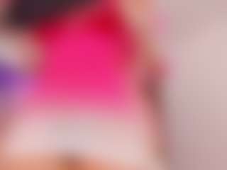 LUNA CHERRY's Live Sex Cam Show