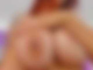 LUNA CHERRY's Live Sex Cam Show