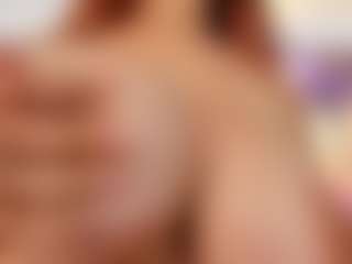 LUNA CHERRY's Live Sex Cam Show