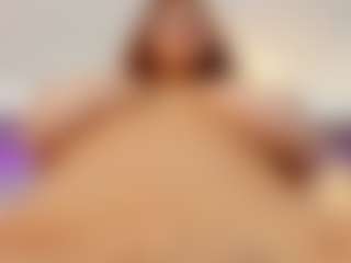 LUNA CHERRY's Live Sex Cam Show