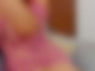 LUNA CHERRY's Live Sex Cam Show