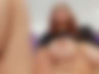 LUNA CHERRY's Live Sex Cam Show