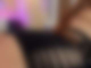 Live cam show with LUNA CHERRY - Twerk on CamSodaAdn