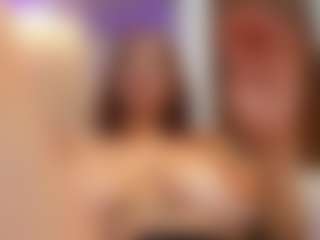 LUNA CHERRY's Live Sex Cam Show
