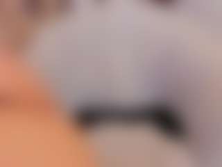 LUNA CHERRY's Live Sex Cam Show