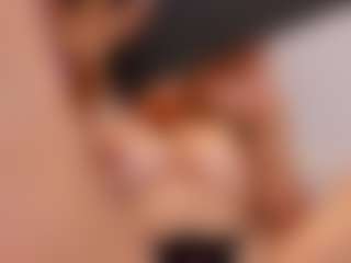 LUNA CHERRY's Live Sex Cam Show
