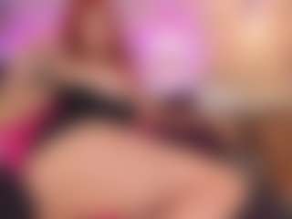 LUNA CHERRY's Live Sex Cam Show