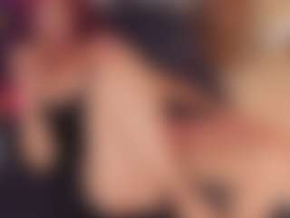 LUNA CHERRY's Live Sex Cam Show