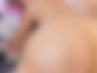 LUNA CHERRY's Live Sex Cam Show