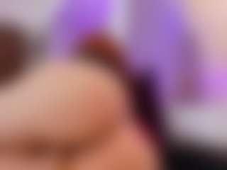 LUNA CHERRY's Live Sex Cam Show