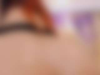 LUNA CHERRY's Live Sex Cam Show
