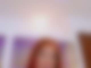 Show de cam en vivo con LUNA CHERRY - Red Hair Squirt en Camsoda
