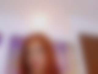LUNA CHERRY's Live Sex Cam Show