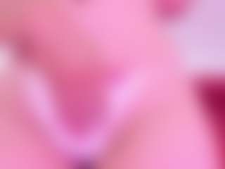 LUNA CHERRY's Live Sex Cam Show