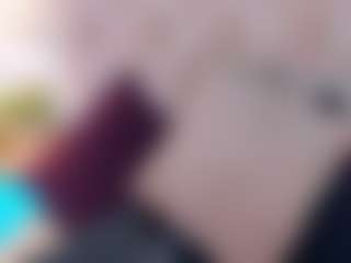 LUNA CHERRY's Live Sex Cam Show