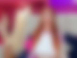 Live cam show with LUNA CHERRY - Gamer Ebony on sexylive.show
