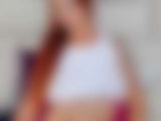 LUNA CHERRY's Live Sex Cam Show