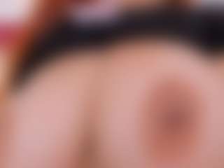 Live cam show with AriaRusso - Red Hair Shaved Pussy on Camsoda