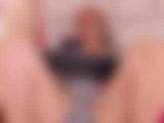 Live cam show with AriaRusso - Anal Toys on iamadamtest123.com