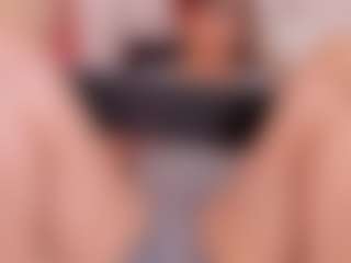 AriaRusso's Live Sex Cam Show