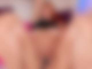 AriaRusso's Live Sex Cam Show